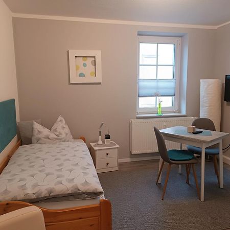 Apartment "Kleine Bleibe" เพียร์นา ภายนอก รูปภาพ